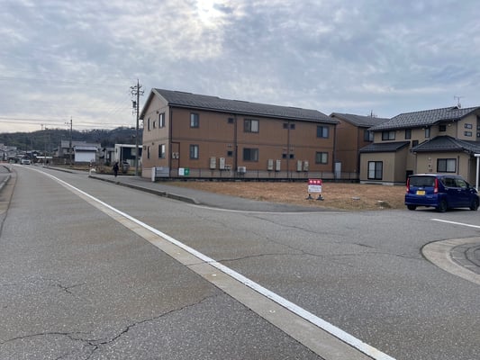 現地看板設置の様子 2