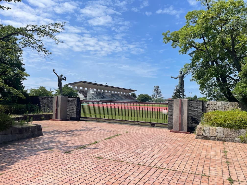 金沢市営陸上競技場