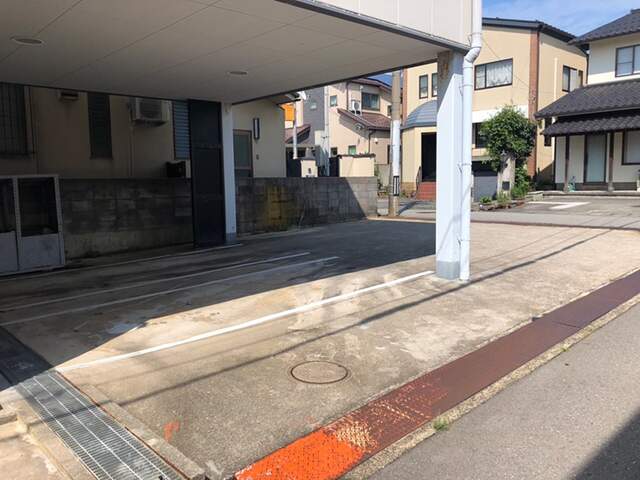 設備充実の2階建て倉庫